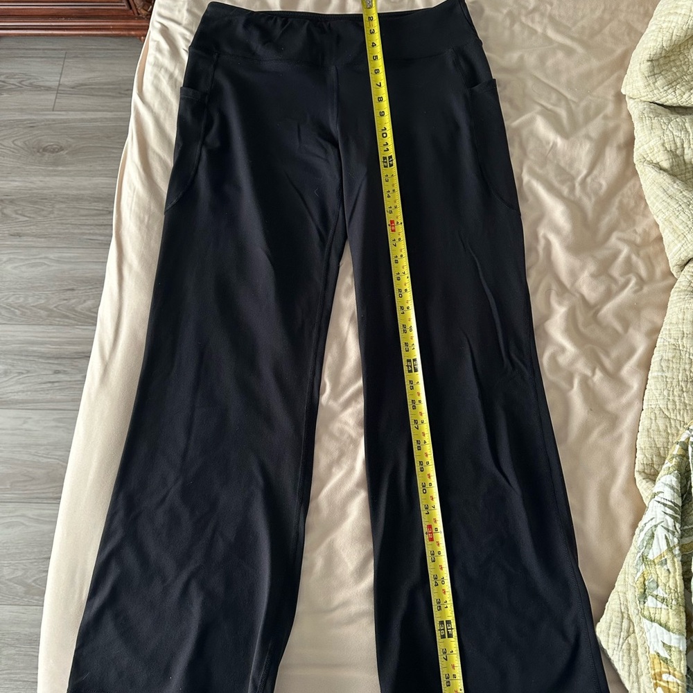 Black Yoga Pants